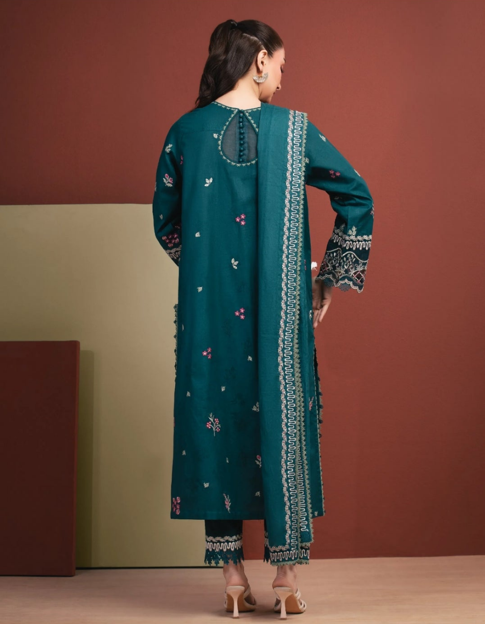 Lawn | Unstitched| Embroidered | 03 Pc