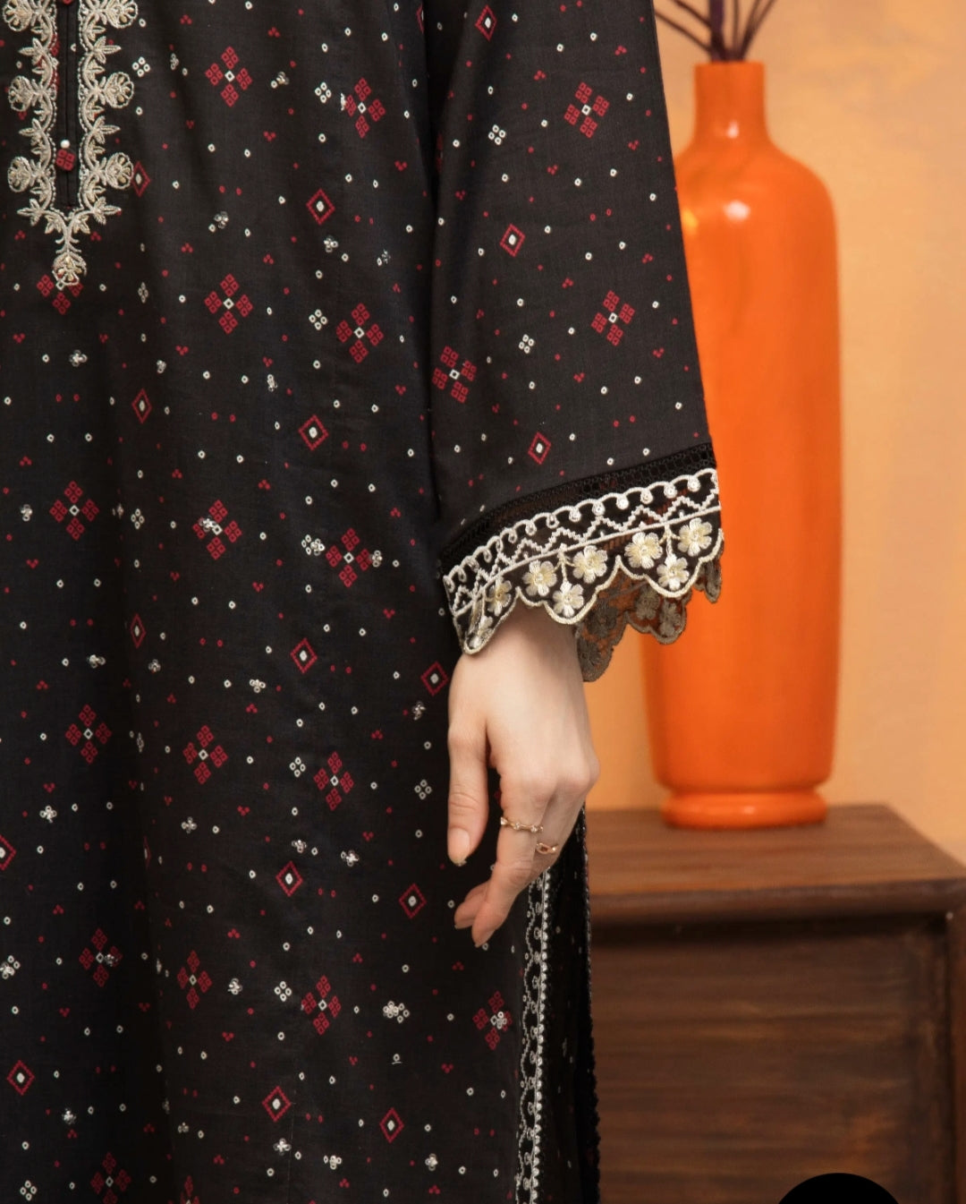 Lawn| Embroidered|Unstitched| 03 Pc | Edenrobe