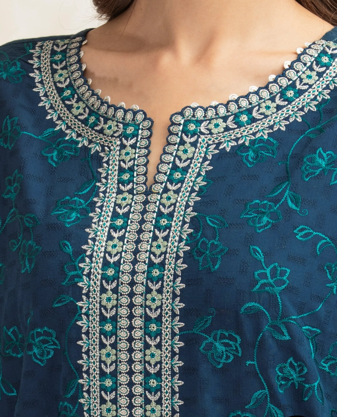 Lawn | Embroided | Unstitched | 03 Pc | Edenrobe