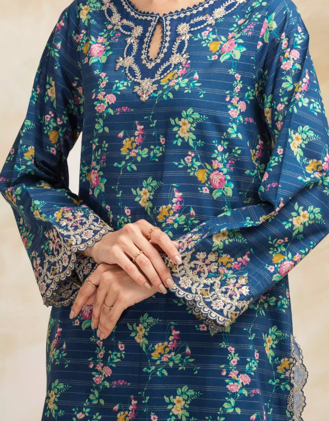 Lawn | Unstitched| Embroidered| 03 Pc | Edenrobe